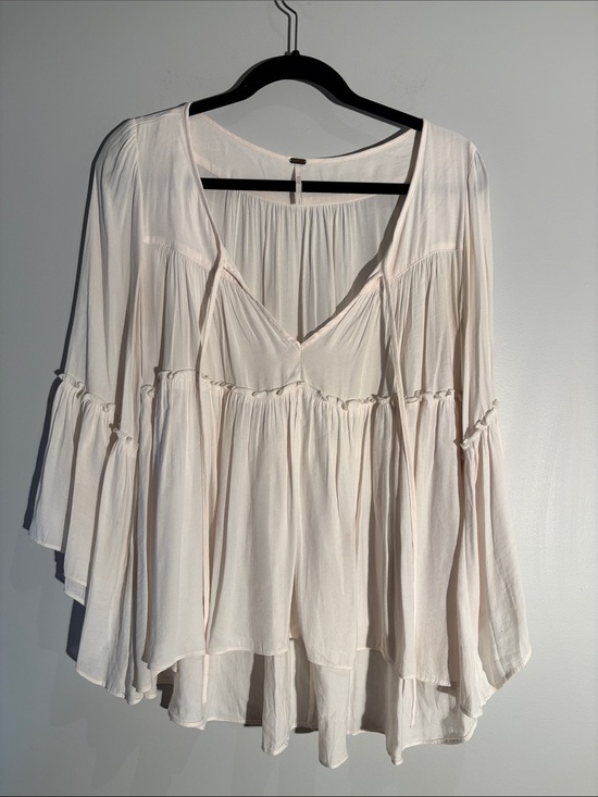 Free People Tops - Free People Ivory Boho Babydoll Bell Sleeve Tunic Blouse Size S